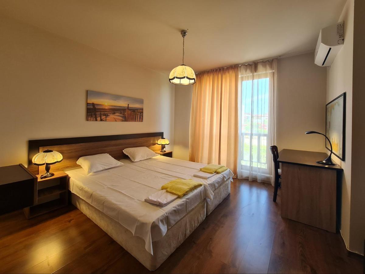 Sea Panorama Apartment - Diamond Beach Sarafovo Burgas Exterior foto